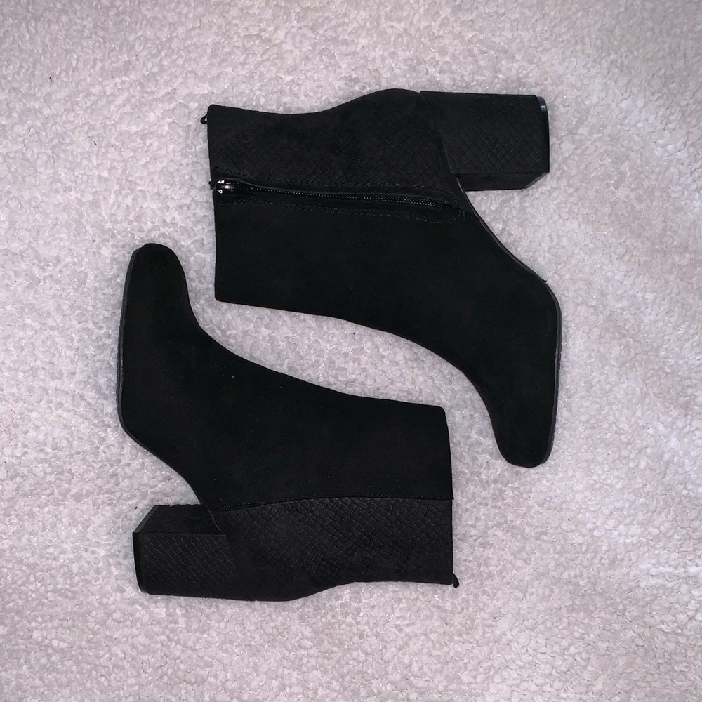 Old Navy Black Suede Ankle Booties